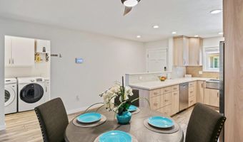 812 E Washington Ave A, Escondido, CA 92025