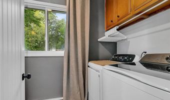 940 Hamlet Dr N, Avon, MN 56310