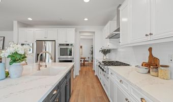8471 Mathis Pl, San Diego, CA 92127
