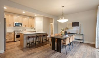 1553 NW Lewis St, Bend, OR 97703