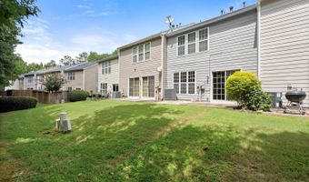 121 Finsbury Ln, Woodstock, GA 30188