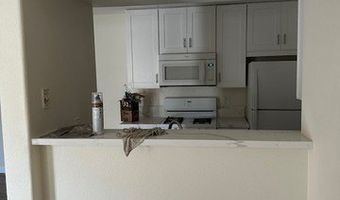 950 Seven Hills Dr 716, Henderson, NV 89052