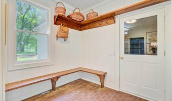 481 Cantey Ln, Camden, SC 29020