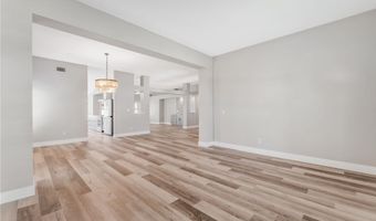 5121 Burr Oak Dr, Las Vegas, NV 89130