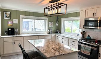 815 W Washington Ave, Alpena, MI 49707