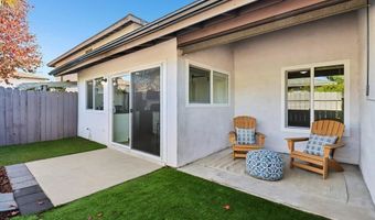 3434 Seabreeze Walk, Oceanside, CA 92056