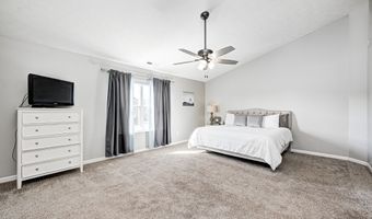8557 Vyners Ln, Avon, IN 46123