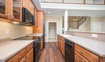 8007 Crookneck Dr, Angier, NC 27501