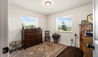 6872 Westview Dr, Bonners Ferry, ID 83805