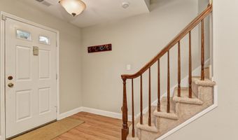 76 Bradford Ct, Aberdeen, NJ 07747