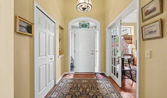 5368 Pinnacle Ct, Ann Arbor, MI 48108