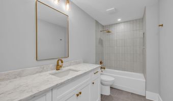 1373 London Woods Way 18, Apison, TN 37302