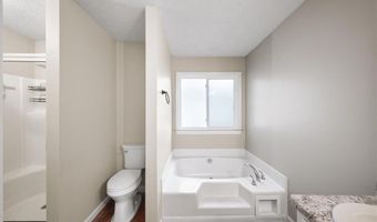 1528 Oakleaf Dr, Auburn, GA 30011