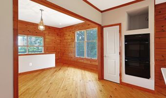 107 WAKEMAN Dr, Augusta, WV 26704