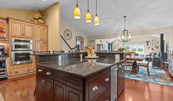 720 OAK TERRACE Dr, Ambler, PA 19002