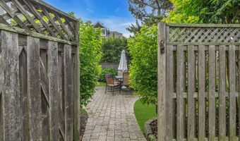 683 Main Ave, Bay Head, NJ 08742
