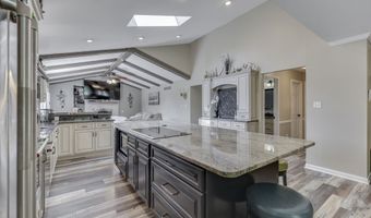 2780 Wicker Rd, Indianapolis, IN 46217