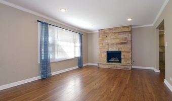 1222 E Kensington Rd, Arlington Heights, IL 60004