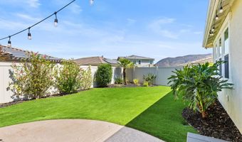 4726 Silent Knoll Dr, Fallbrook, CA 92028