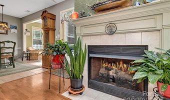 16 Sunview Cir, Arden, NC 28704