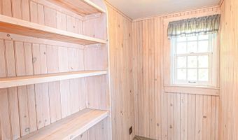 9 Lawes Ave, Bedford, NH 03110