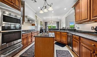 100 PRIMROSE Dr, Belle Chasse, LA 70037