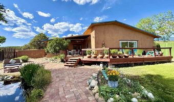 42 Hondo Seco Rd, Arroyo Hondo, NM 87513