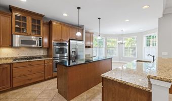 23 Portland St, Barnegat, NJ 08005