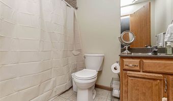 1701 NW 4th St, Abilene, KS 67410