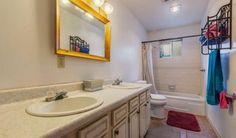503 N 11TH St, Belen, NM 87002
