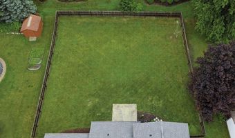 1046 Foxmoor Ln, Ashland, OH 44805