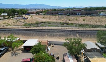 2908 Carlton St NW, Albuquerque, NM 87107