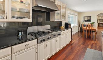 2855 N Victoria Dr, Alpine, CA 91901