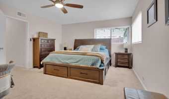 9820 Murray Dr, La Mesa, CA 91942