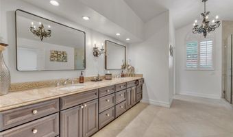 6066 Lake Lindero Dr, Agoura Hills, CA 91301