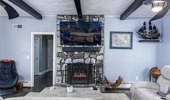 44 Heritage Dr, Warwick, RI 02818