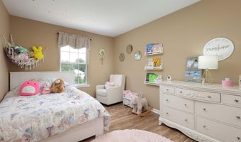 42 W Highland Ave, Atlantic Highlands, NJ 07716