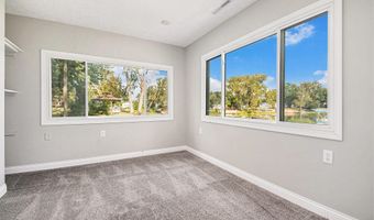 102 Oak Ln, Ashland, NE 68003