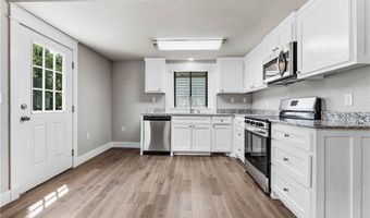 139 Center St, Avoca, AR 72756