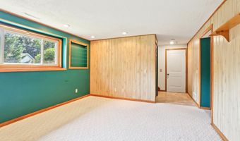 750 Engelhart Dr, Madison, WI 53713