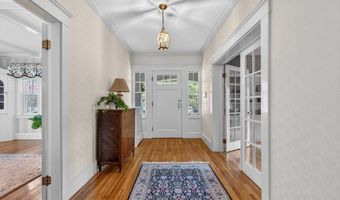 311 S Main St, Andover, MA 01810