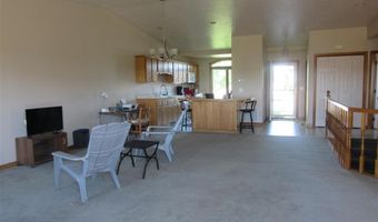 138 Buena Vista Ave, Cody, WY 82414