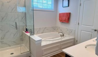 863 River Run Rd, Aurora, OH 44202