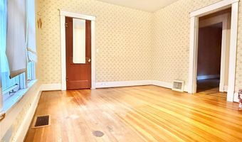 605 Mechanic St, Alton, IL 62002