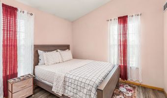 3060 SW Sharmin Ln, Ankeny, IA 50023