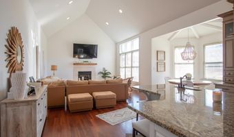 23664 Meade Dr, Abingdon, VA 24211
