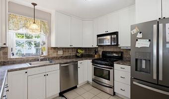 6329 Darlow Dr, Affton, MO 63123