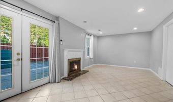 10276 ARIZONA Cir 61, Bethesda, MD 20817