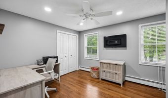 14 Cedrus Ct, Branford, CT 06405