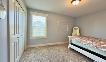11127 Waterpoint Dr, Allendale, MI 49401
